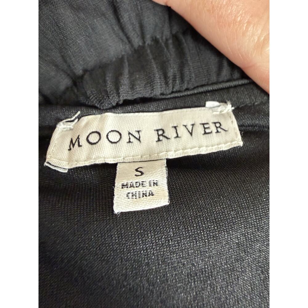 Moon River Black Smocked Waist Puff Short Sleeve Tiered Midi Dress Size S - Picture 9 of 13